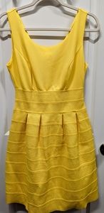 Women's Small Yellow Dress